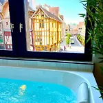 Et Sauna Luxueux Hyper Centre Avec Parking Gratuit *