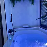 Et Sauna Luxueux Hyper Centre Avec Parking Gratuit Apartment *