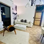Et Sauna Luxueux Hyper Centre Avec Parking Gratuit *