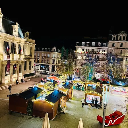 Lägenhet Et Sauna Luxueux Hyper Centre Avec Climatisation Parking Gratuit