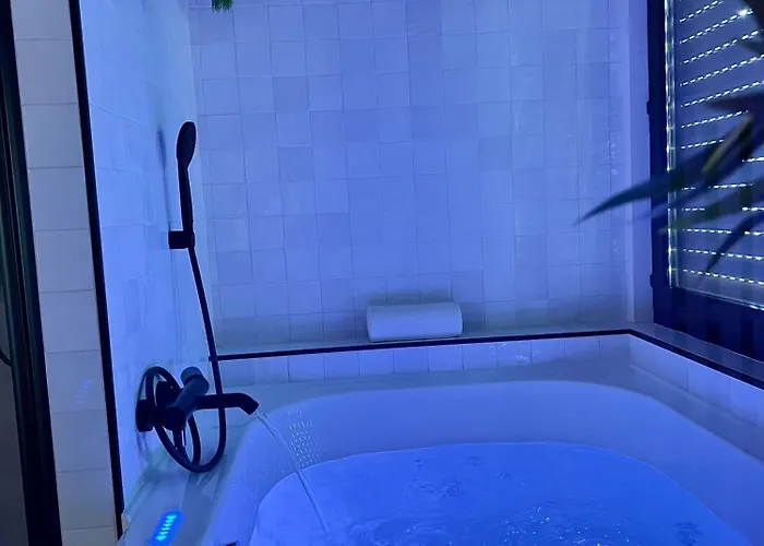 Et Sauna Luxueux Hyper Centre Avec Parking Gratuit Apartman *